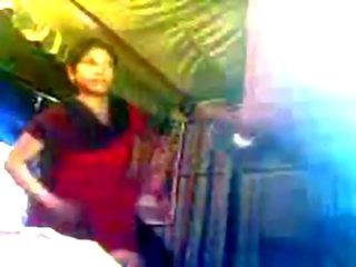 Ινδικό νέος μεγαλοπρεπής bhabhi γαμώ με devor στο υπνοδωμάτιο secretly ρεκόρ - wowmoyback